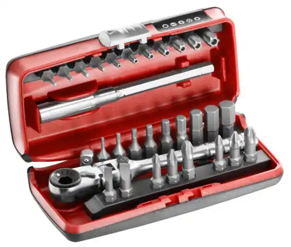 Facom R.180J31PB Jeu d‘embouts avec cliquet flexible compact 1/4‘‘. R.180 31 pcs