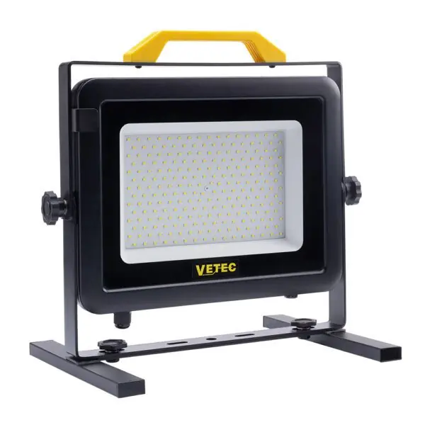 Vetec 55.107.156 Lampe de chantier LED comprimo 150 Watt classe I - 5 mètres de câble sur pied inclinable