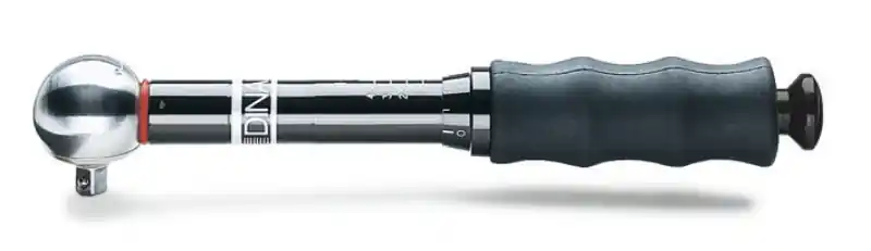 Beta 006030010 Clé dynamométrique avec mécanisme de glissement pour un serrage dans le sens des aiguilles d‘‘une montre 2-10 Nm