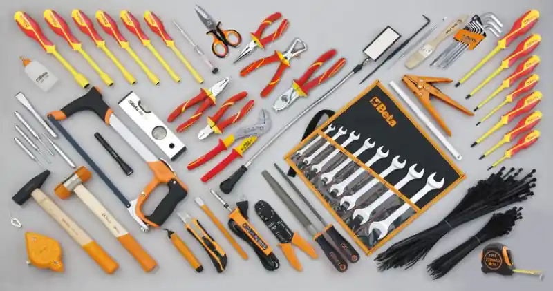 Beta 059801084 Jeu d‘outils 64 pièces