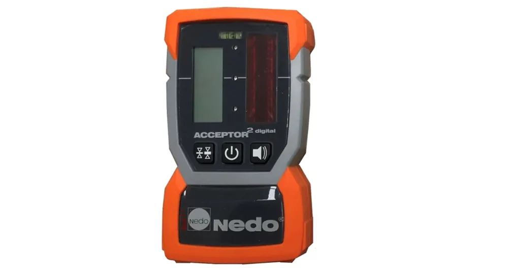 Nedo 430338 ACCEPTOR 2 digital avec affichage en millimètres et pince pour bâton ultra-robuste