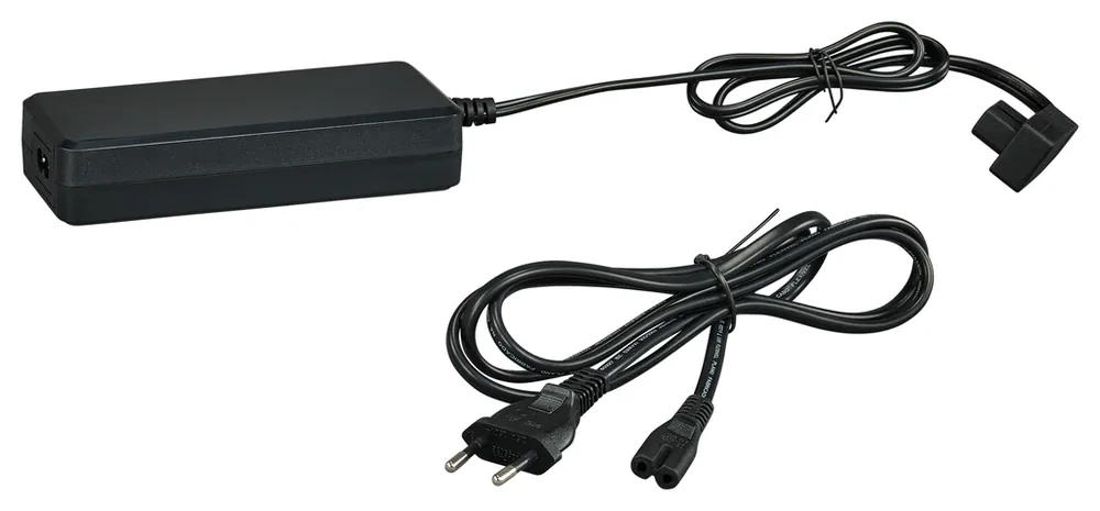 Makita Accessoires WL00000313 Kit d‘‘adaptateurs AC-DC pour congélateur/réfrigérateur pour CW002G