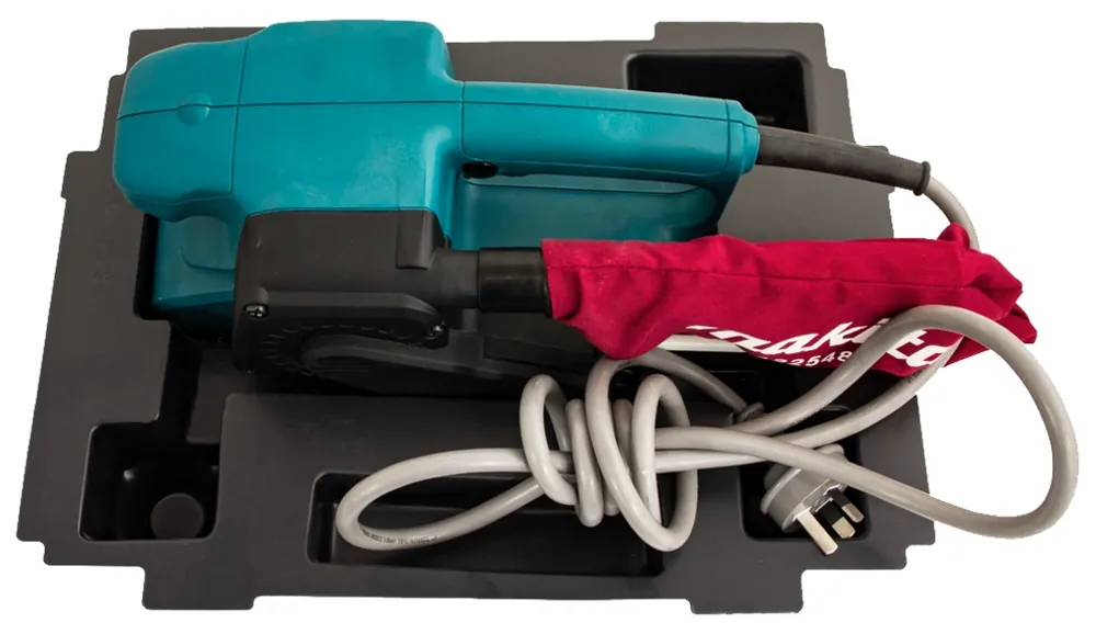 Makita Accessoires 837658-0 Insertion/intégration de l‘étui 9910/9911