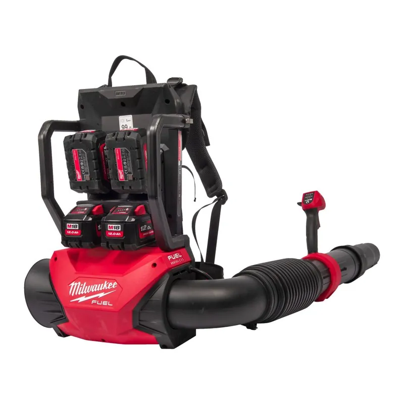 Milwaukee 4933499231 M18 F2BPB-124 FUEL™ souffleur de feuilles à dos à double batterie 18 V 4x 12 Ah batterie.