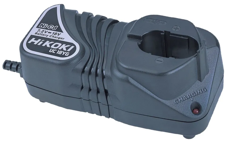 HIKOKI Accessoires UC18YGW0Z Chargeur de batterie universel pour batteries Ni-Cd 7,2V-18V (stee)