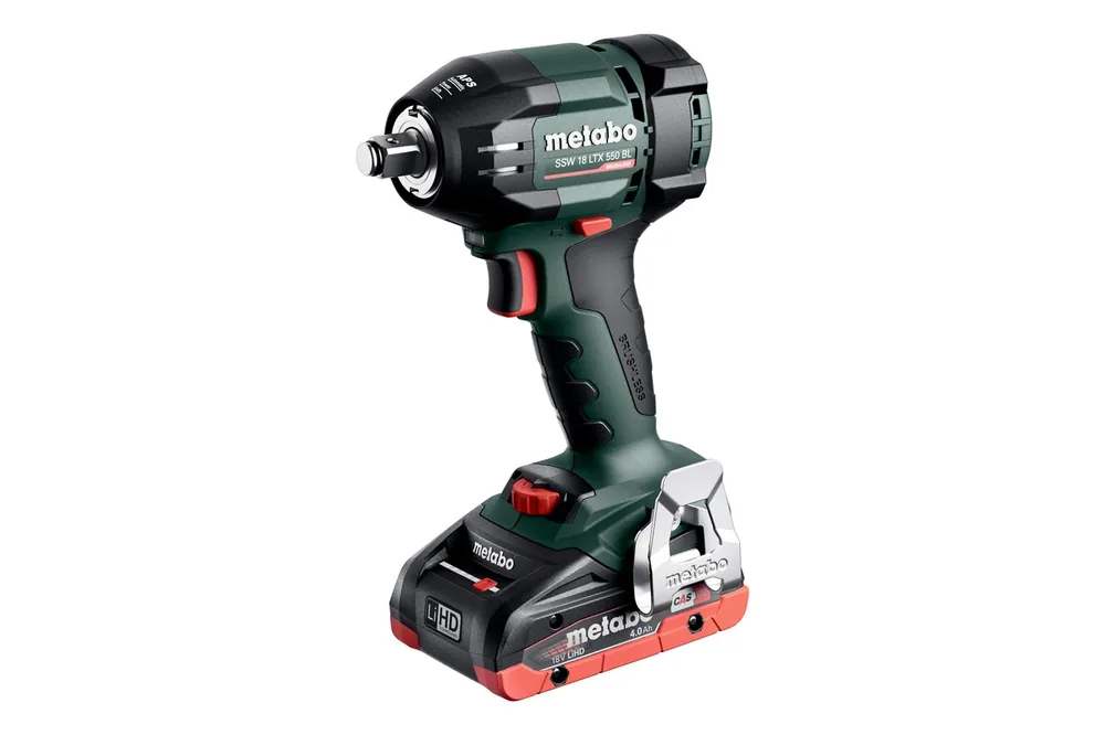 Metabo 602404800 SSW 18 LTX 550 BL visseuse/clé à chocs sans fil avec 2 x 4.0 Ah et chargeur en mallette